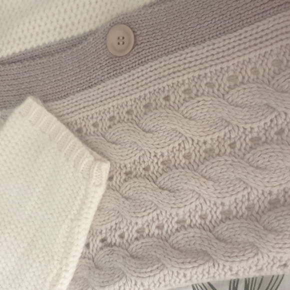 Cashmere knit cardigan - Picture 8 of 8